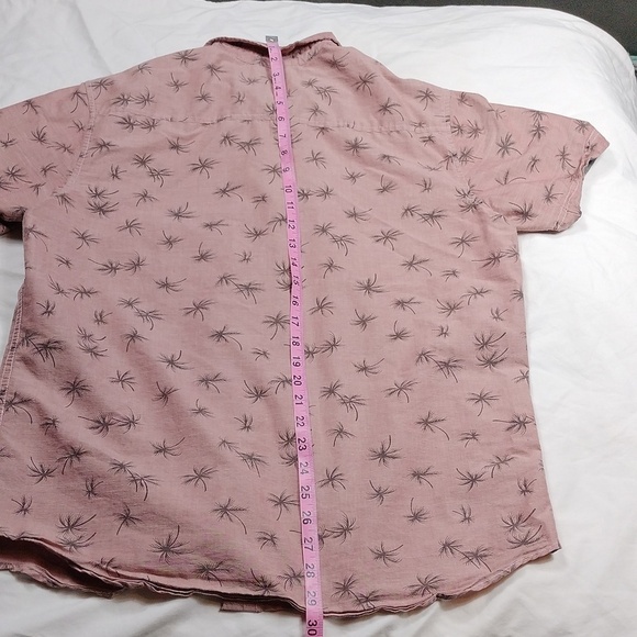 Free Planet men's short sleeved button down shirt size large - Picture 9 of 11